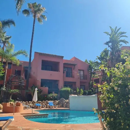 Boutique Penthouse Elviria Beachsid